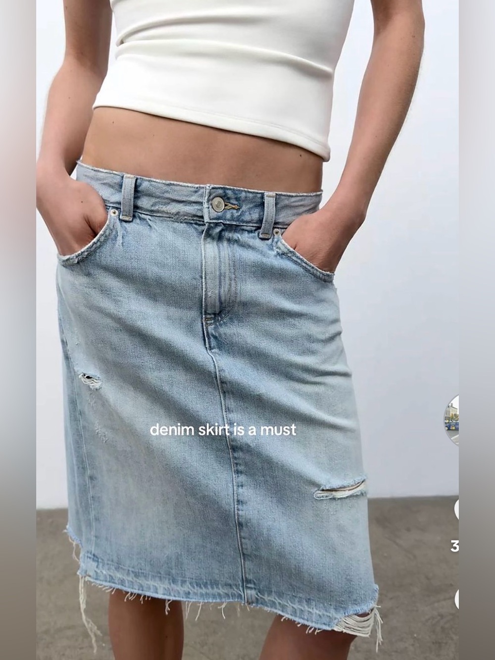 Zara Denim Mini Skirt Size Large